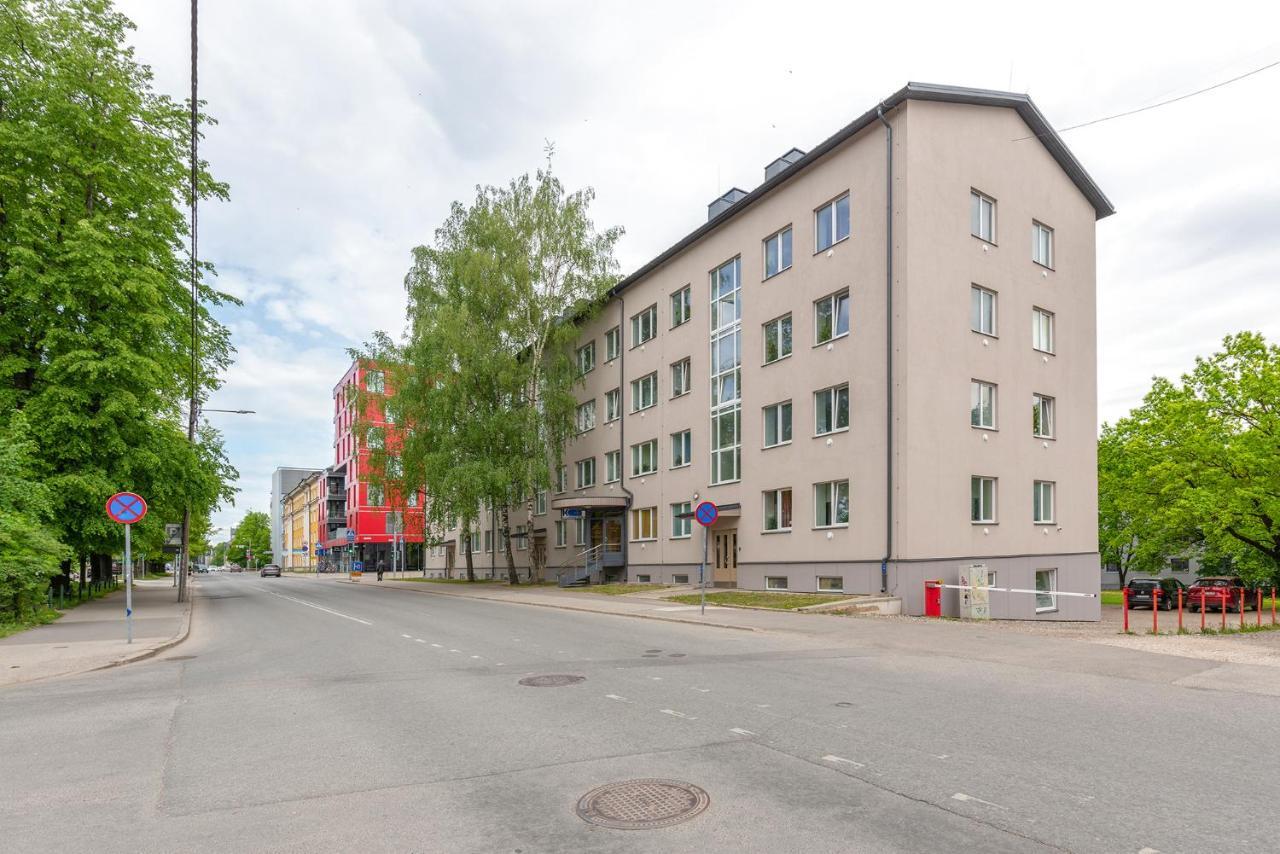 Kalevi City Center Apartment Tartu Buitenkant foto