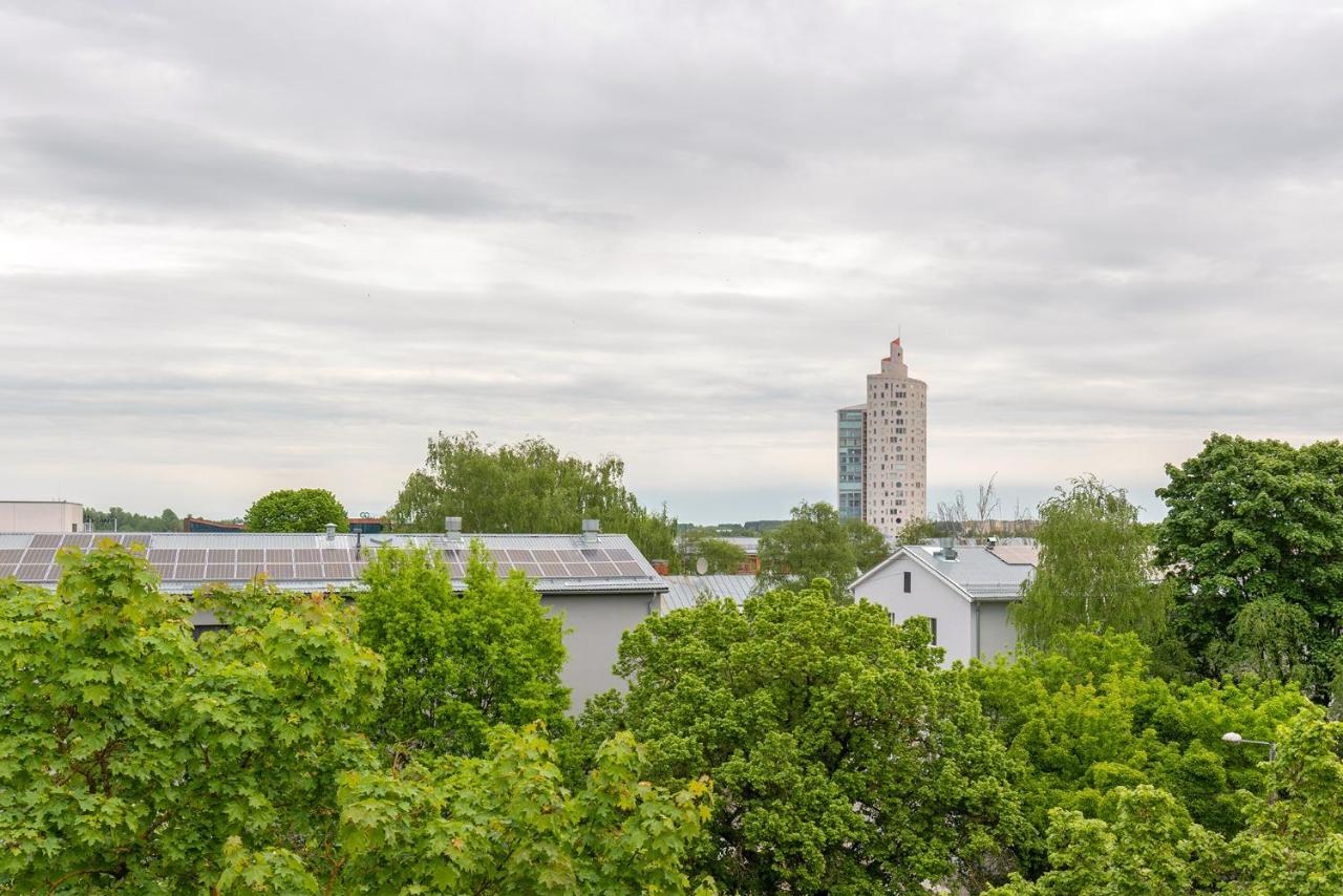 Kalevi City Center Apartment Tartu Buitenkant foto